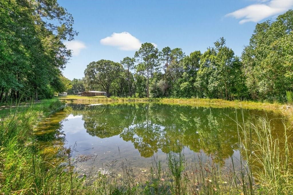 En Venta: $325,000 (3 camas, 2 baños, 1404 Pies cuadrados)