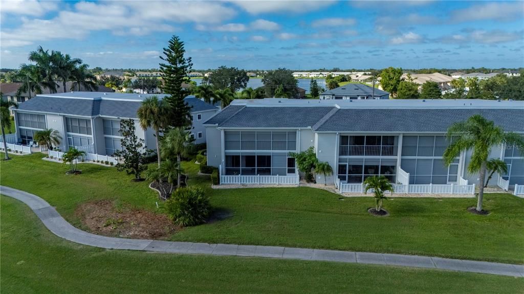 Под контрактом: $189,000 (3 спален, 2 ванн, 1245 Квадратных фут)