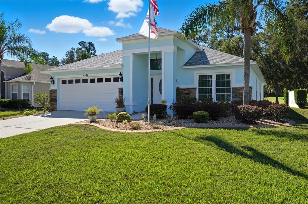 For Sale: $349,900 (3 beds, 2 baths, 2032 Square Feet)