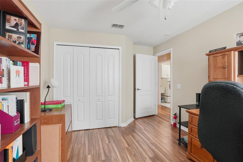 For Sale: $349,900 (3 beds, 2 baths, 2032 Square Feet)