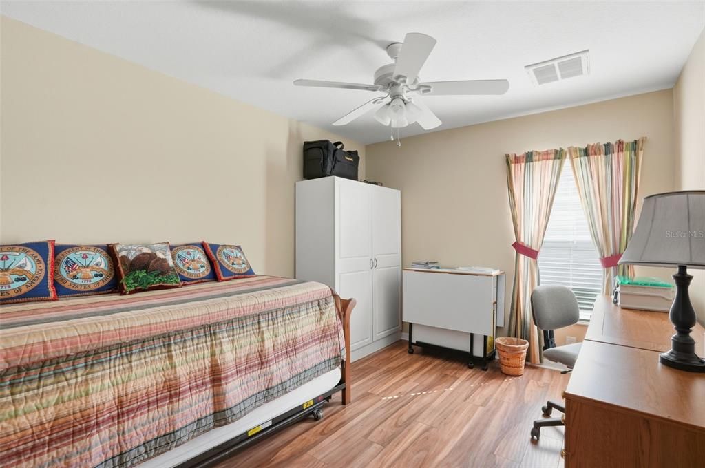 For Sale: $349,900 (3 beds, 2 baths, 2032 Square Feet)