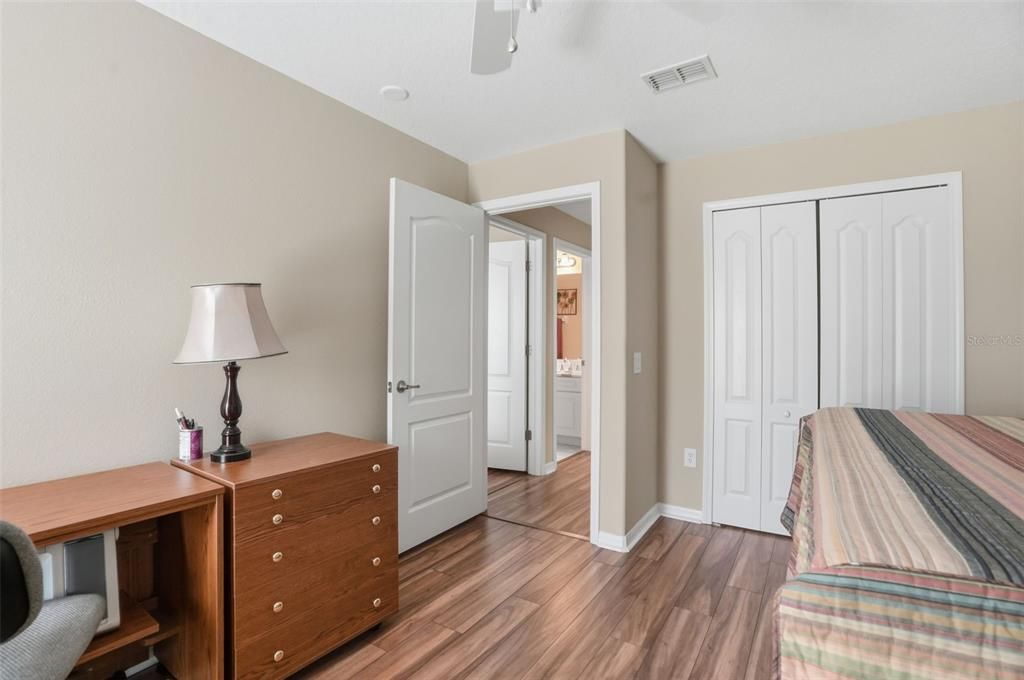 For Sale: $349,900 (3 beds, 2 baths, 2032 Square Feet)