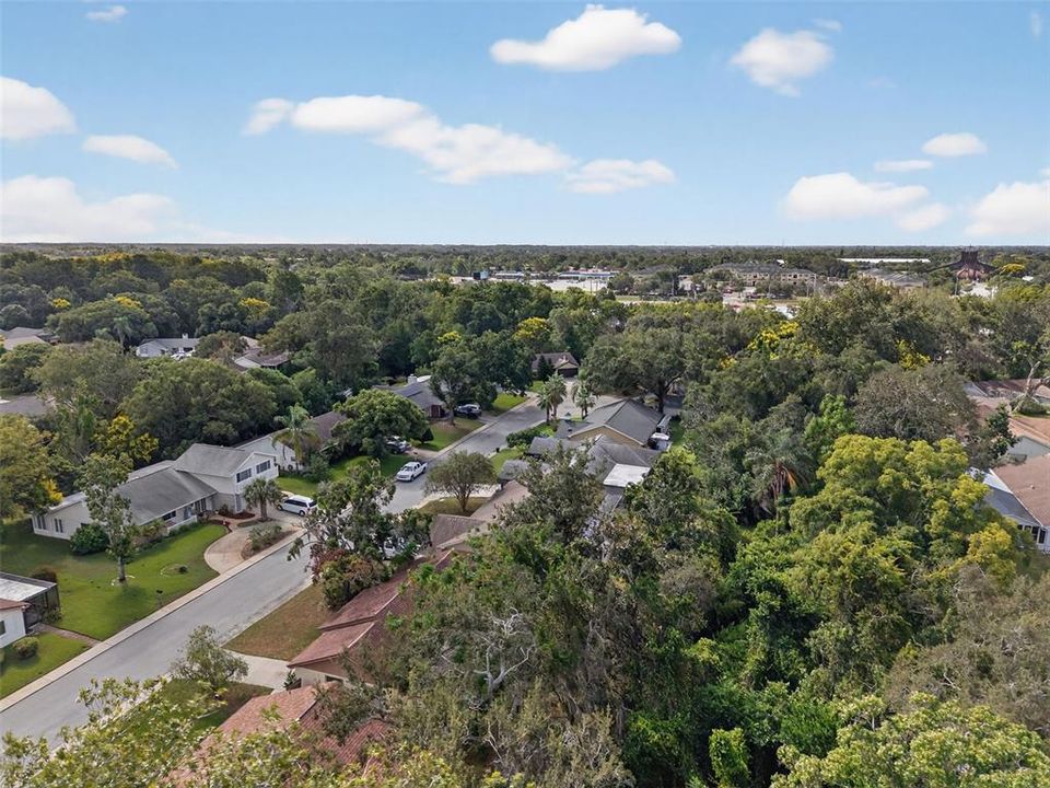 Active With Contract: $199,900 (3 beds, 2 baths, 1284 Square Feet)