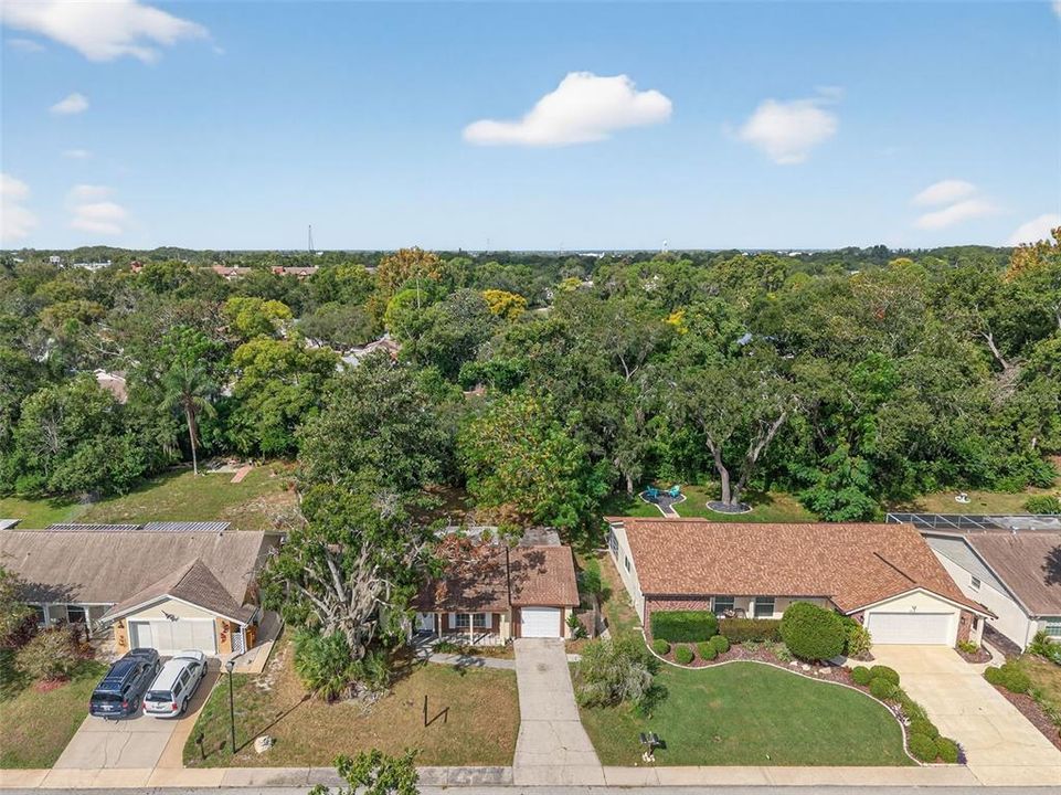 Active With Contract: $199,900 (3 beds, 2 baths, 1284 Square Feet)