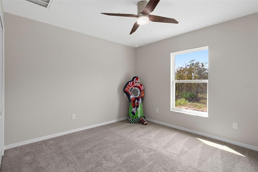 Active With Contract: $349,900 (3 beds, 2 baths, 1612 Square Feet)