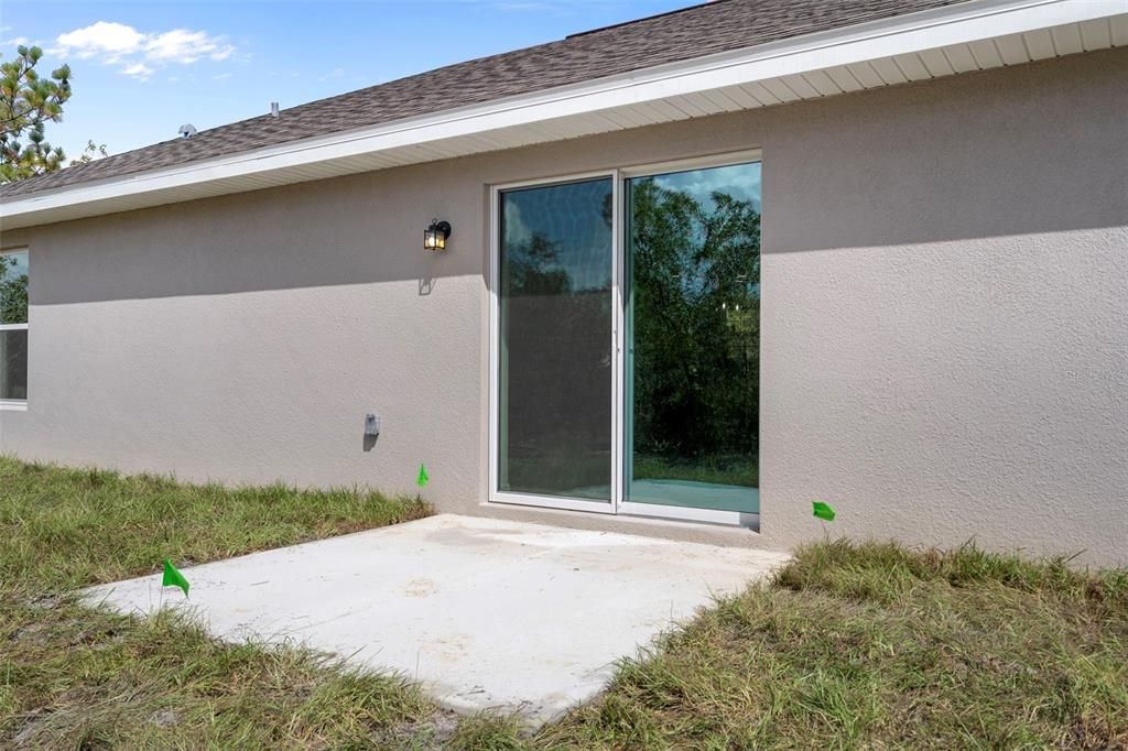 Active With Contract: $349,900 (3 beds, 2 baths, 1612 Square Feet)