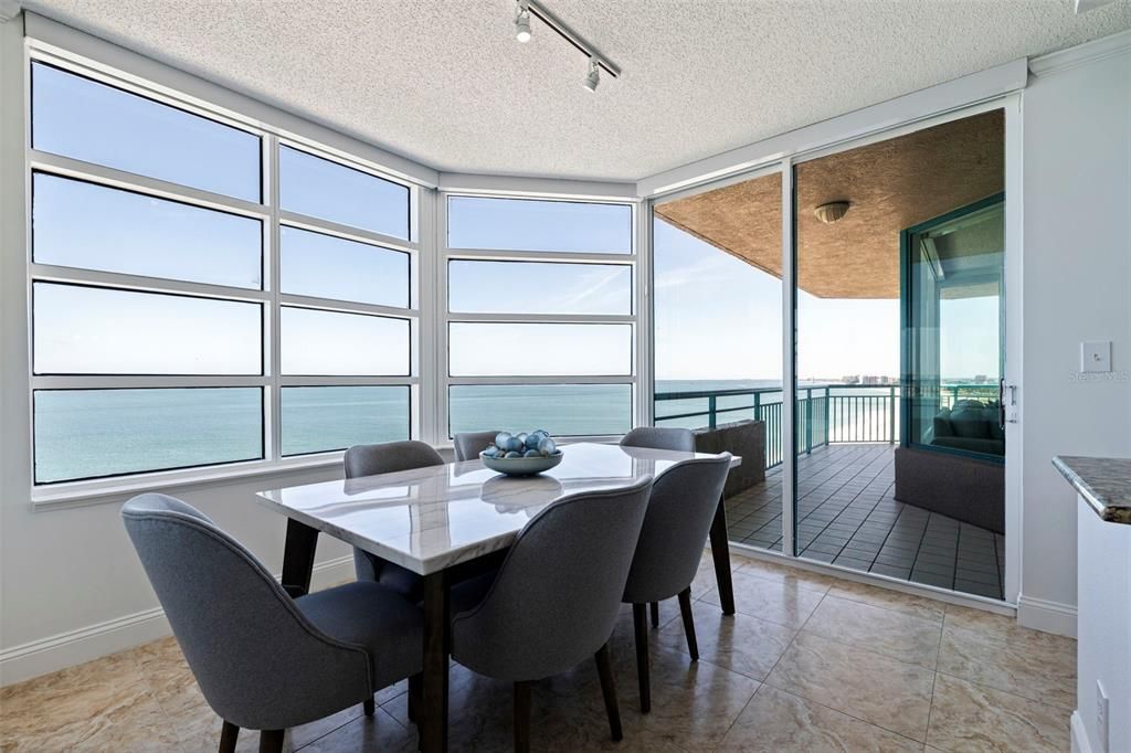 For Sale: $1,850,000 (3 beds, 2 baths, 1942 Square Feet)