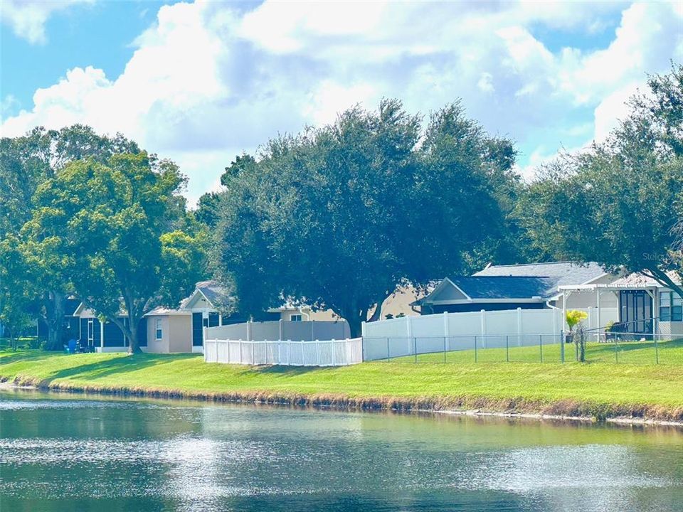 For Sale: $320,000 (3 beds, 2 baths, 1252 Square Feet)