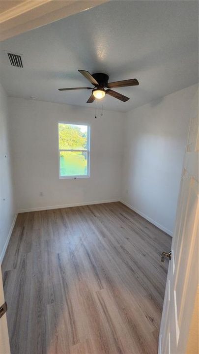 Active With Contract: $255,000 (3 beds, 2 baths, 1174 Square Feet)