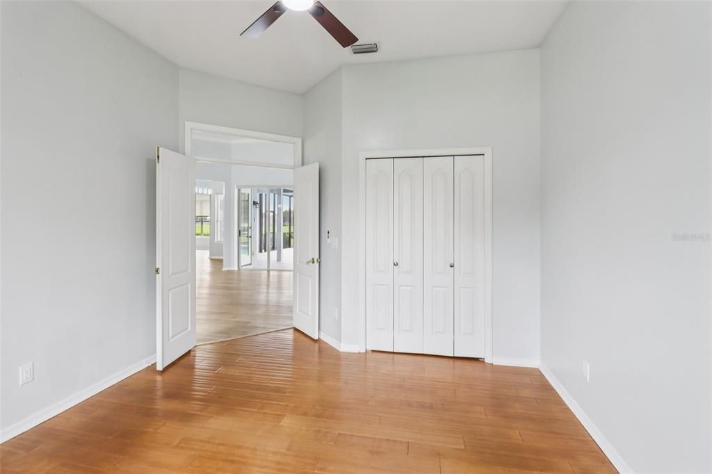 На продажу: $824,900 (4 спален, 3 ванн, 2642 Квадратных фут)