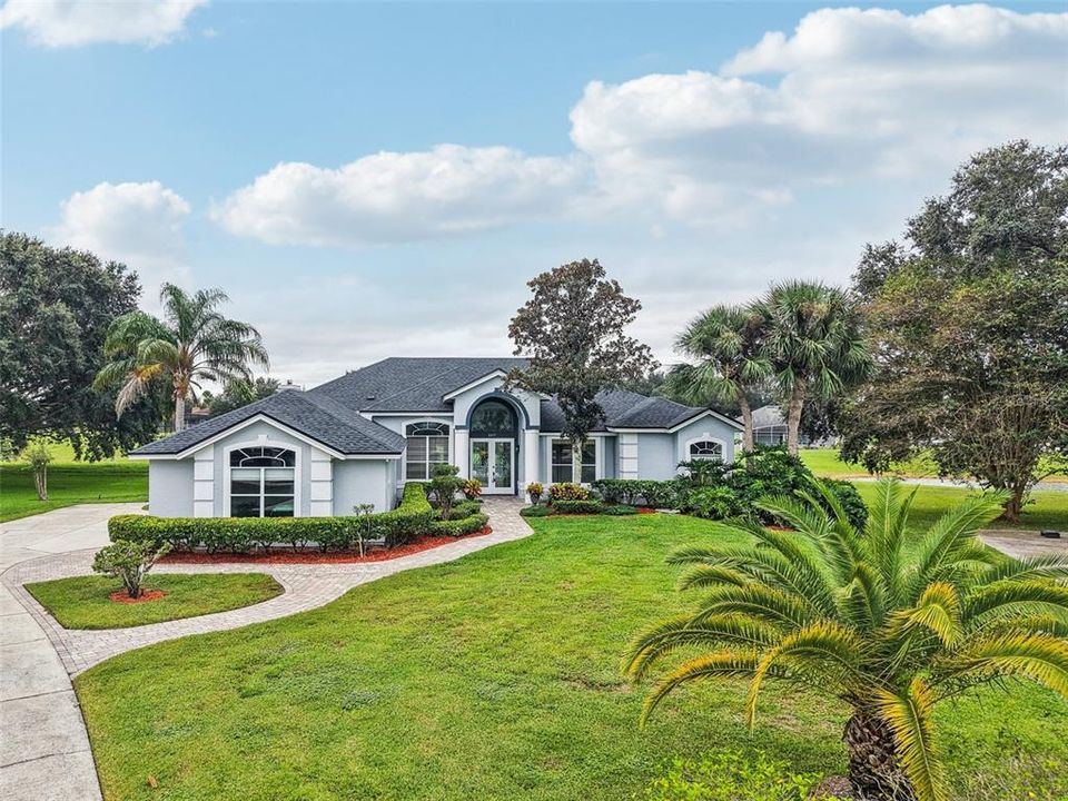 На продажу: $824,900 (4 спален, 3 ванн, 2642 Квадратных фут)