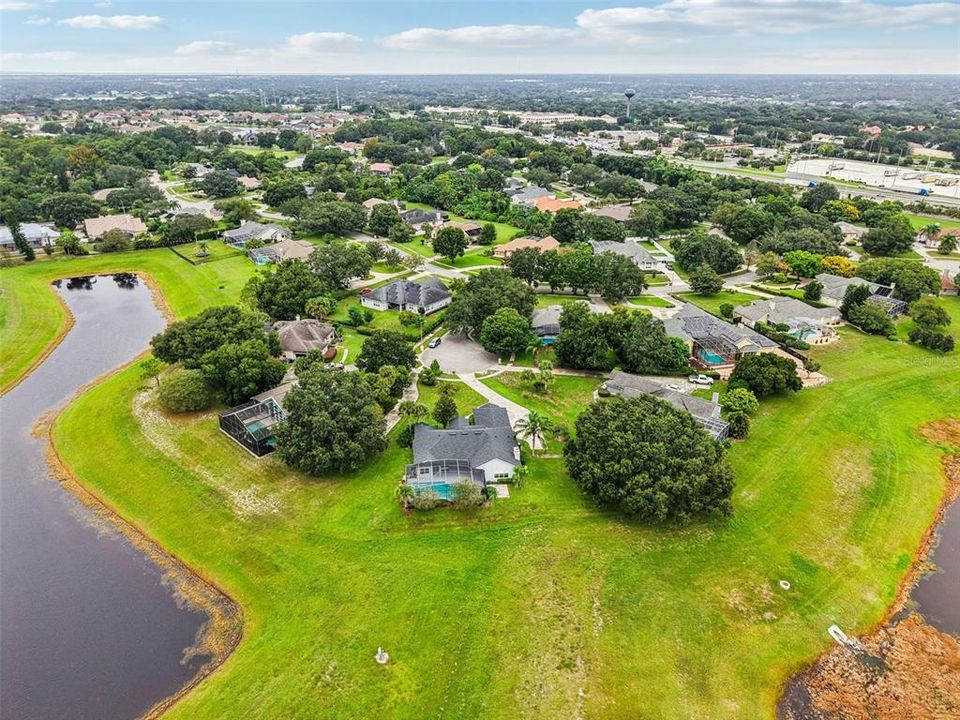 На продажу: $824,900 (4 спален, 3 ванн, 2642 Квадратных фут)