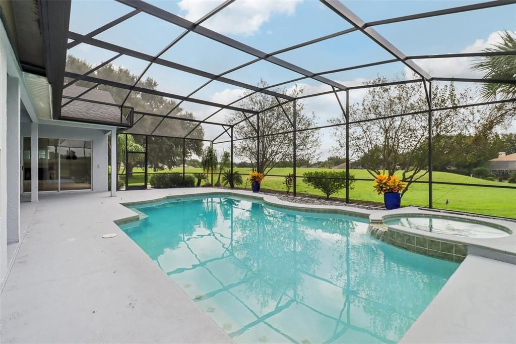 На продажу: $824,900 (4 спален, 3 ванн, 2642 Квадратных фут)