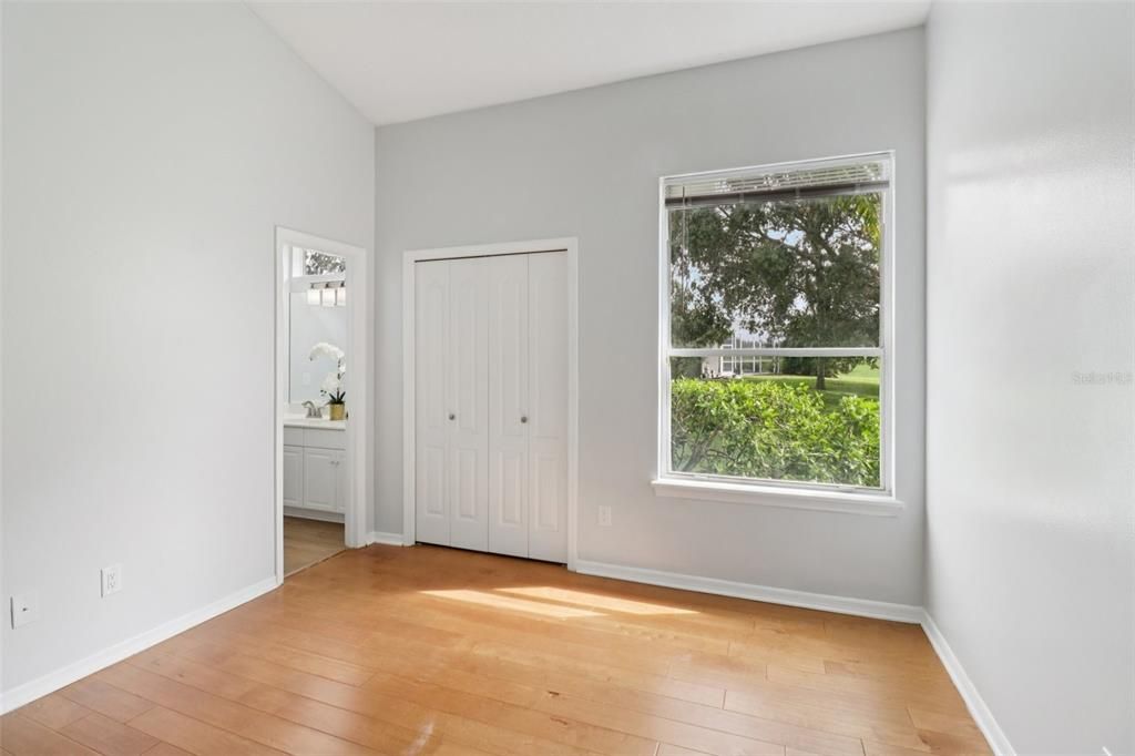 На продажу: $824,900 (4 спален, 3 ванн, 2642 Квадратных фут)