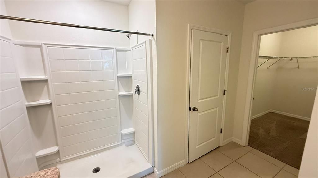 出租: $2,200 (4 贝兹, 2 浴室, 1846 平方英尺)