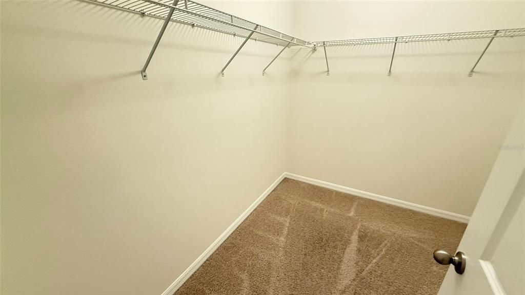 出租: $2,200 (4 贝兹, 2 浴室, 1846 平方英尺)