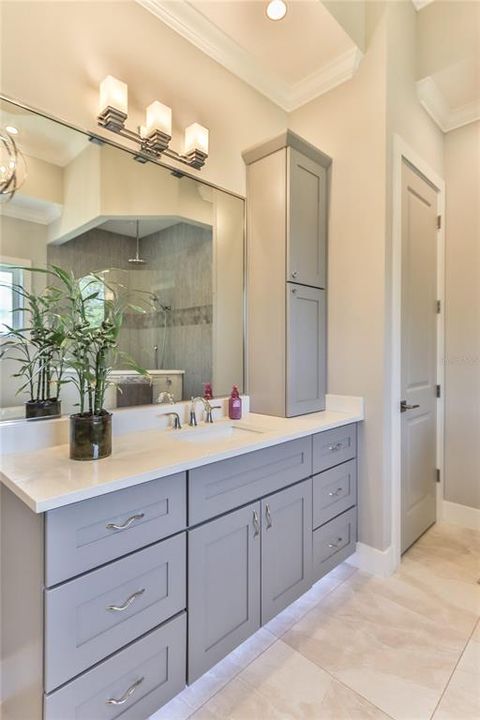 Activo con contrato: $1,499,000 (3 camas, 4 baños, 3478 Pies cuadrados)