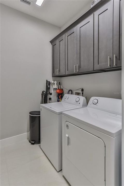 Activo con contrato: $1,499,000 (3 camas, 4 baños, 3478 Pies cuadrados)