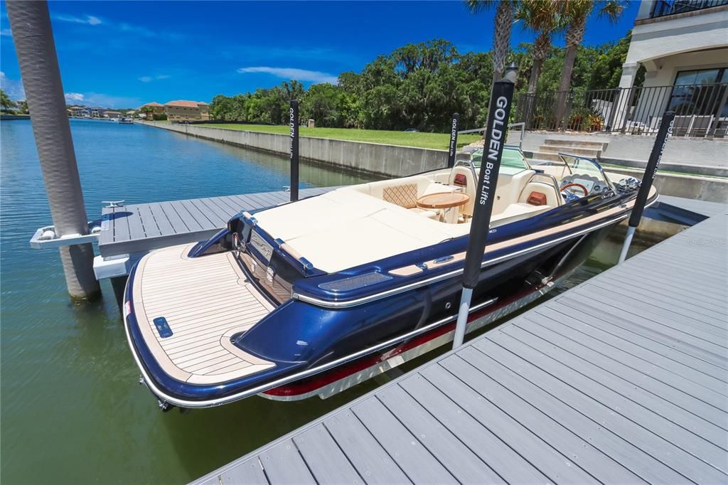 Activo con contrato: $1,499,000 (3 camas, 4 baños, 3478 Pies cuadrados)