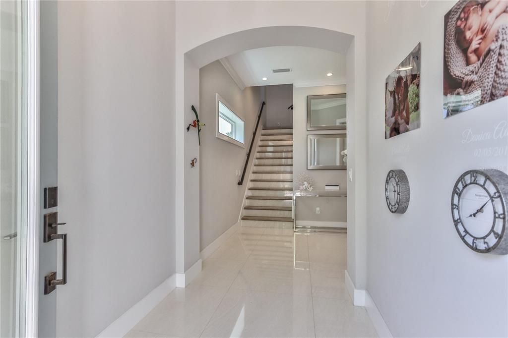 Activo con contrato: $1,499,000 (3 camas, 4 baños, 3478 Pies cuadrados)