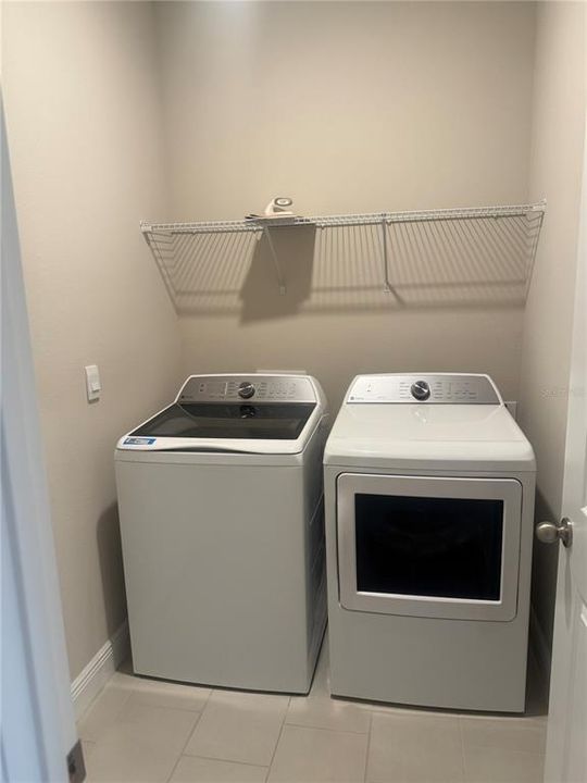 For Rent: $3,250 (4 beds, 2 baths, 2035 Square Feet)