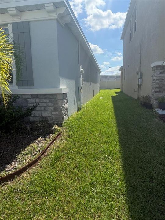 For Rent: $3,250 (4 beds, 2 baths, 2035 Square Feet)