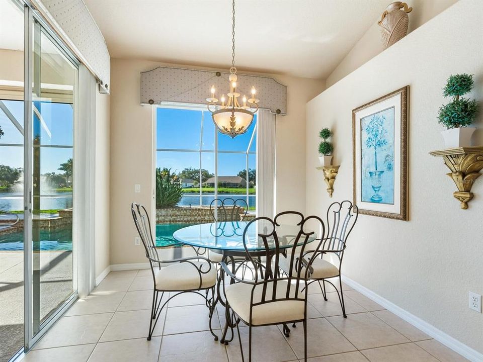 Active With Contract: $525,000 (3 beds, 2 baths, 2252 Square Feet)