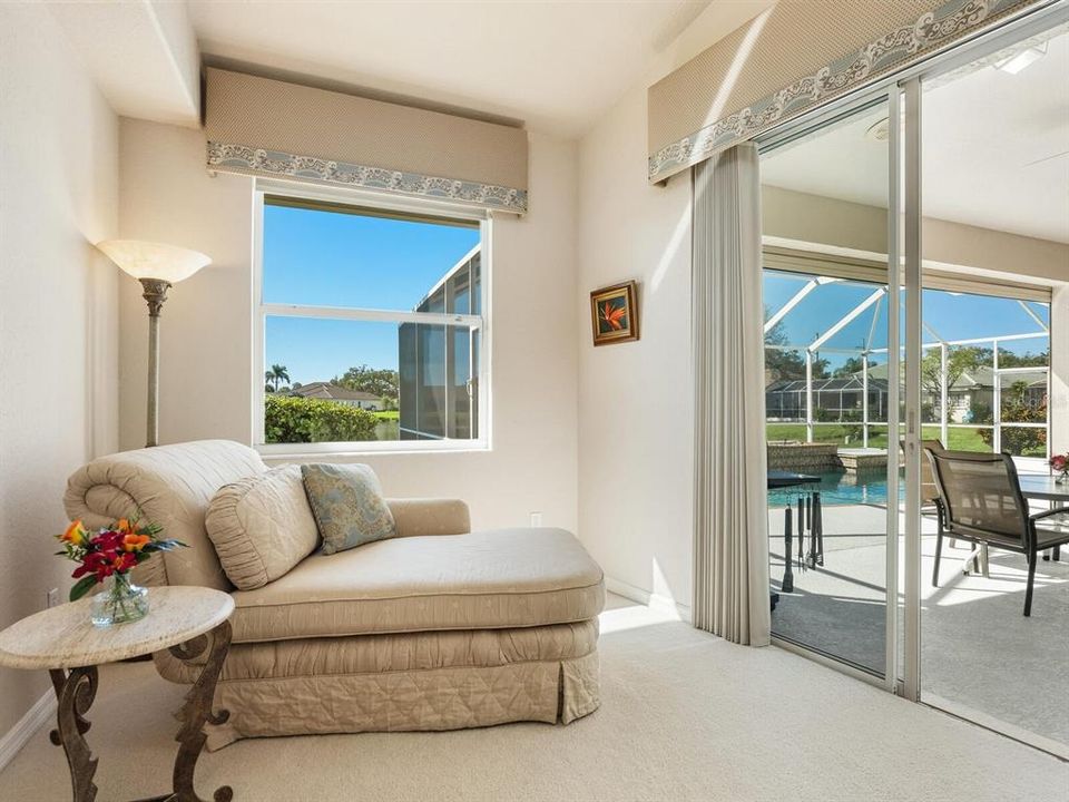 Active With Contract: $525,000 (3 beds, 2 baths, 2252 Square Feet)