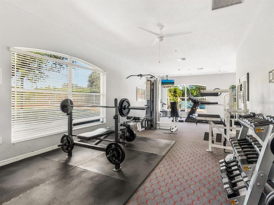 Active With Contract: $525,000 (3 beds, 2 baths, 2252 Square Feet)