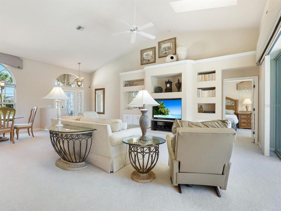 Active With Contract: $525,000 (3 beds, 2 baths, 2252 Square Feet)