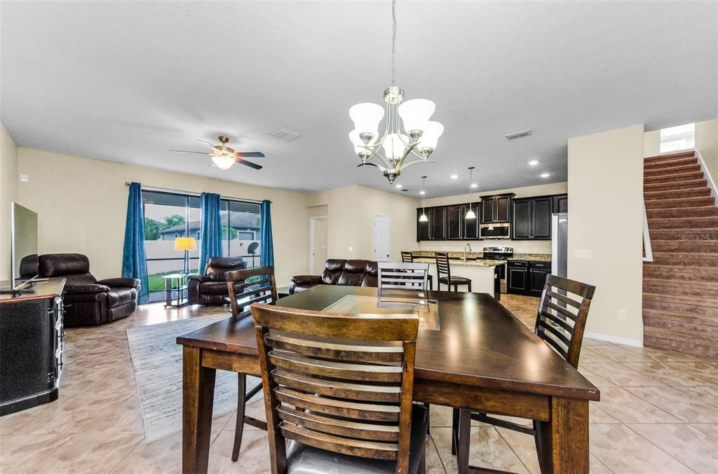 Active With Contract: $515,000 (4 beds, 4 baths, 2562 Square Feet)