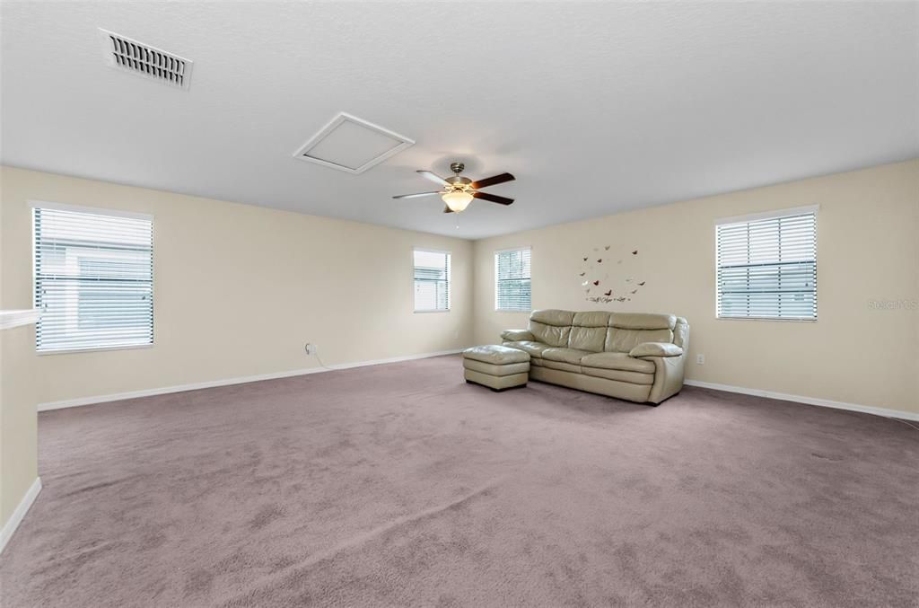 Active With Contract: $515,000 (4 beds, 4 baths, 2562 Square Feet)