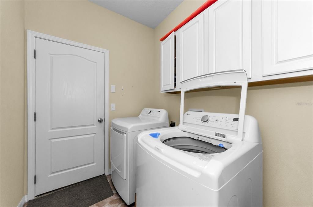 Active With Contract: $515,000 (4 beds, 4 baths, 2562 Square Feet)