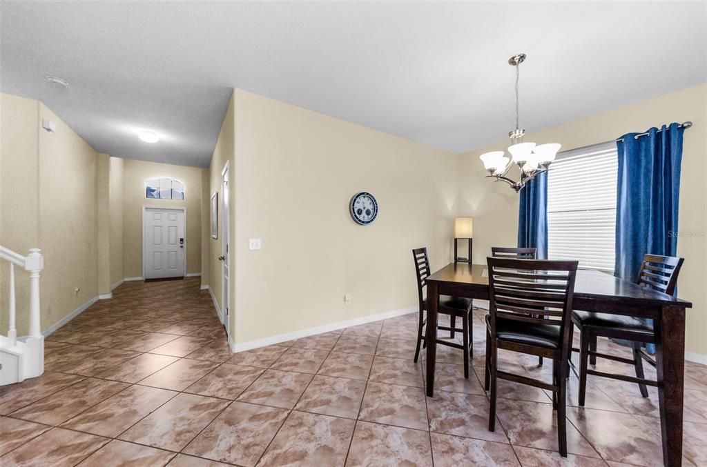 Active With Contract: $515,000 (4 beds, 4 baths, 2562 Square Feet)