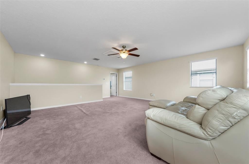 Active With Contract: $515,000 (4 beds, 4 baths, 2562 Square Feet)