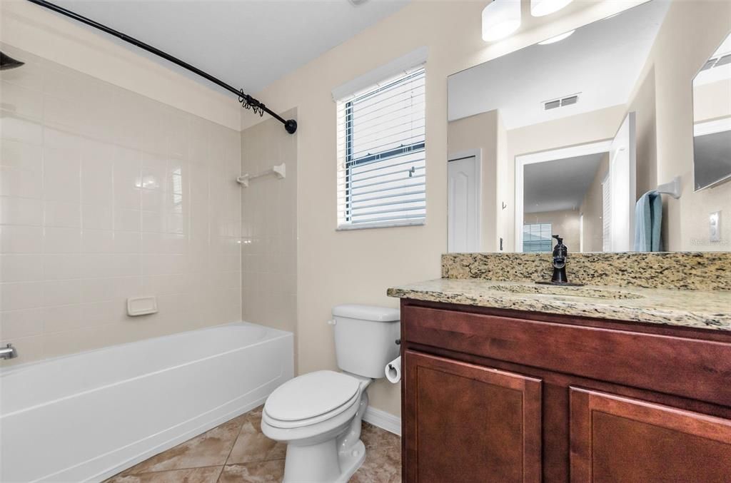 Active With Contract: $515,000 (4 beds, 4 baths, 2562 Square Feet)