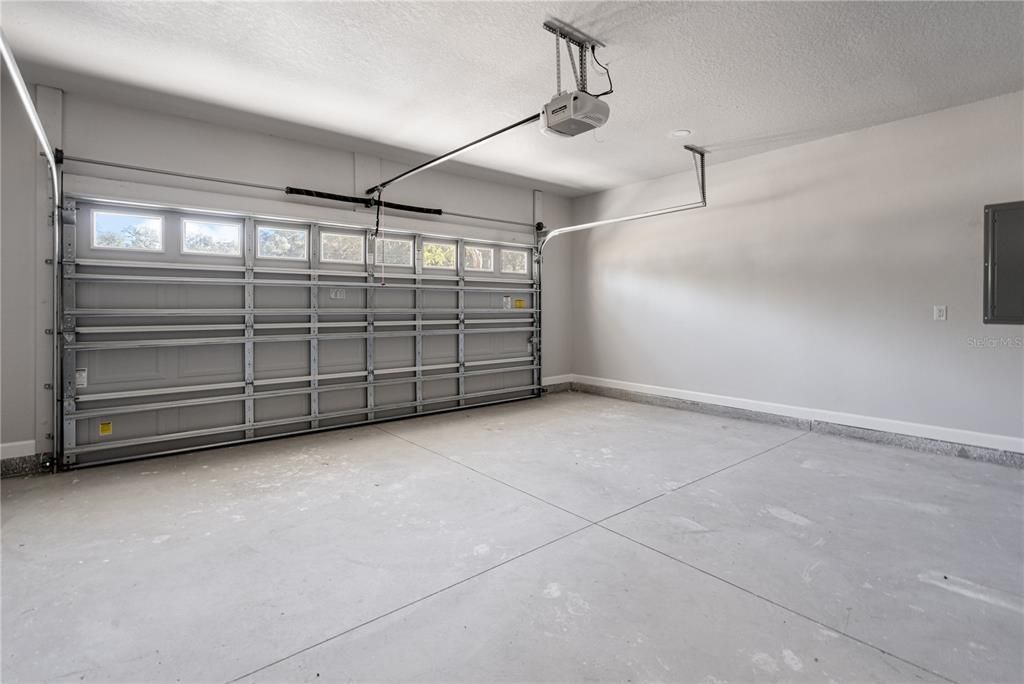 For Sale: $339,500 (3 beds, 2 baths, 1321 Square Feet)