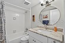 На продажу: $369,000 (2 спален, 2 ванн, 1358 Квадратных фут)