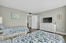 На продажу: $369,000 (2 спален, 2 ванн, 1358 Квадратных фут)