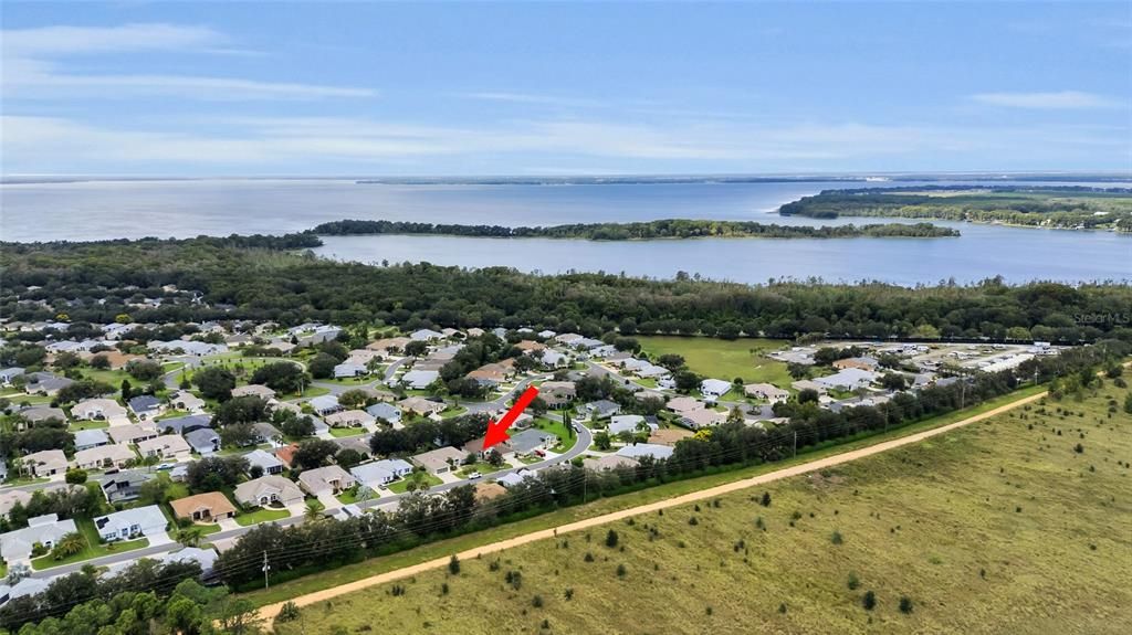 For Sale: $368,000 (3 beds, 2 baths, 1889 Square Feet)