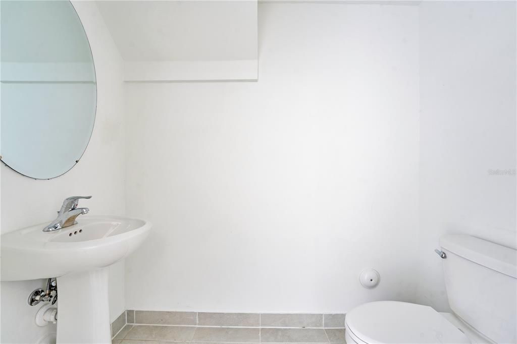 For Sale: $370,000 (3 beds, 2 baths, 1331 Square Feet)