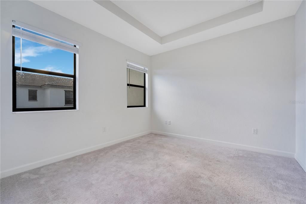 For Sale: $370,000 (3 beds, 2 baths, 1331 Square Feet)