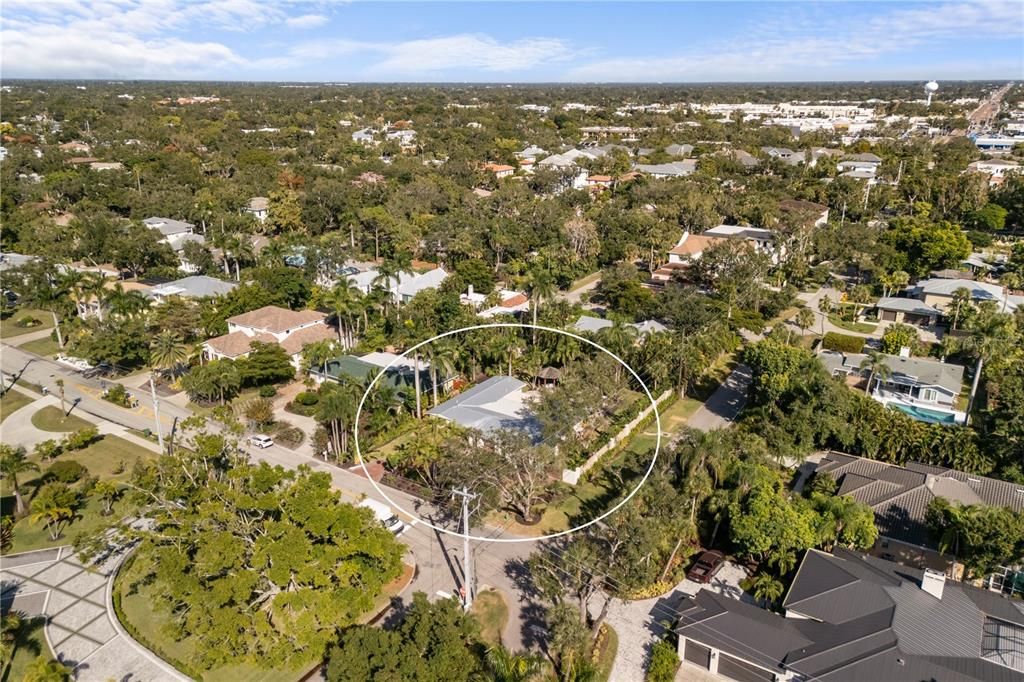 Activo con contrato: $1,990,000 (4 camas, 3 baños, 2379 Pies cuadrados)