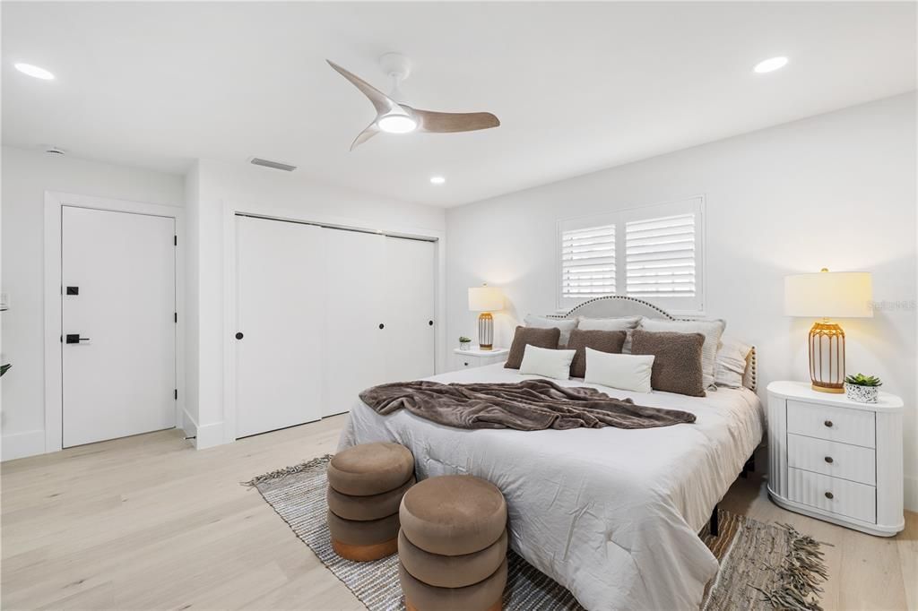 Activo con contrato: $1,990,000 (4 camas, 3 baños, 2379 Pies cuadrados)