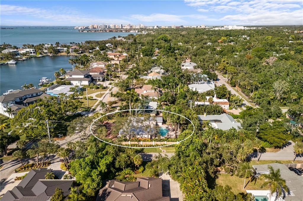 Activo con contrato: $1,990,000 (4 camas, 3 baños, 2379 Pies cuadrados)