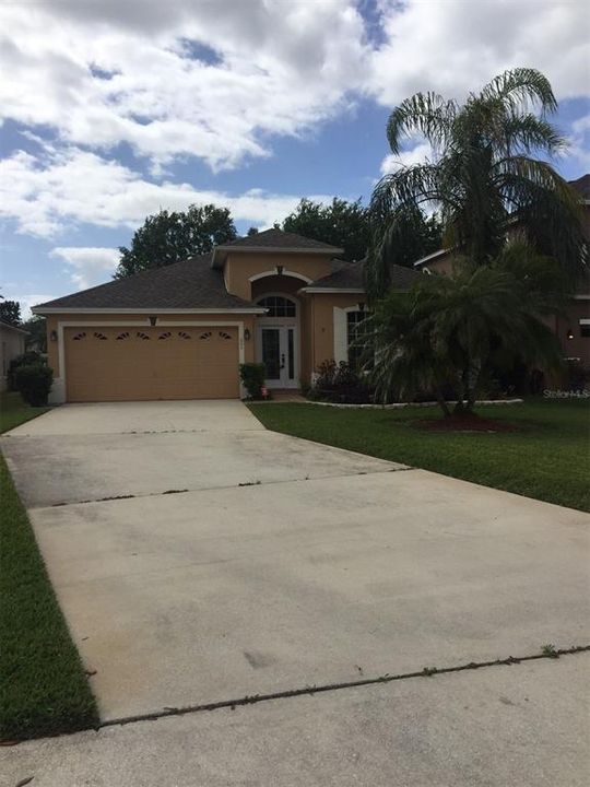 Recently Rented: $2,525 (4 beds, 3 baths, 1970 Square Feet)