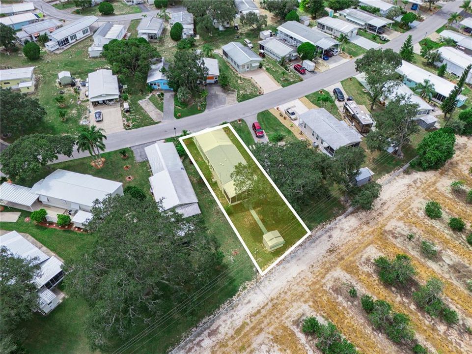 For Sale: $160,000 (2 beds, 2 baths, 864 Square Feet)