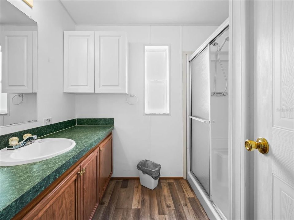 For Sale: $160,000 (2 beds, 2 baths, 864 Square Feet)