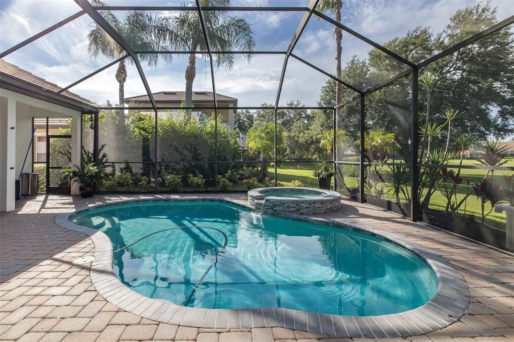 待售: $950,000 (4 贝兹, 3 浴室, 3199 平方英尺)