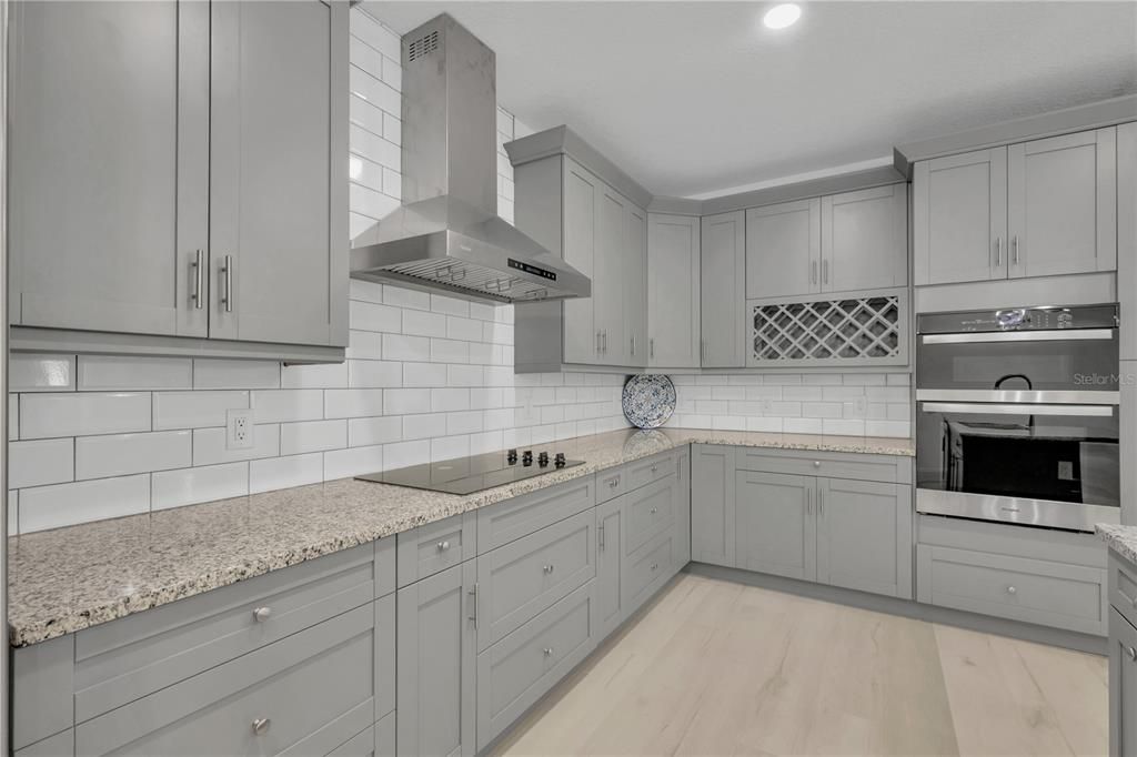 For Sale: $697,000 (4 beds, 3 baths, 2815 Square Feet)